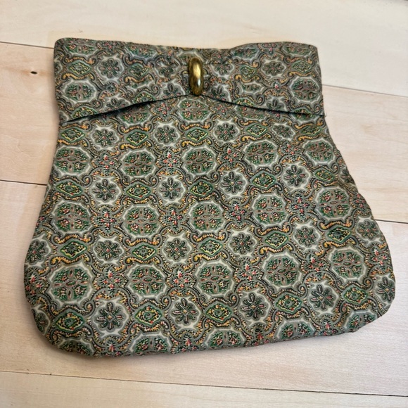 Vintage Handbags - Super Cute Vintage Fabric Makeup or Accessories Bag